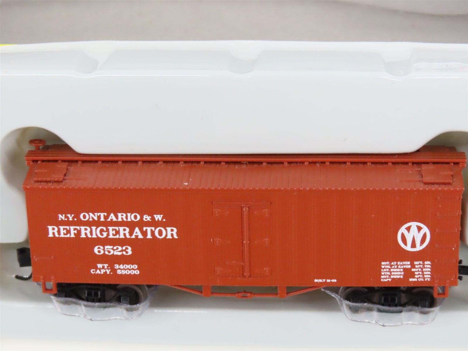 N Scale Athearn 11547 NYO&W New York Ontario & Western 36' Wood Reefer #6523