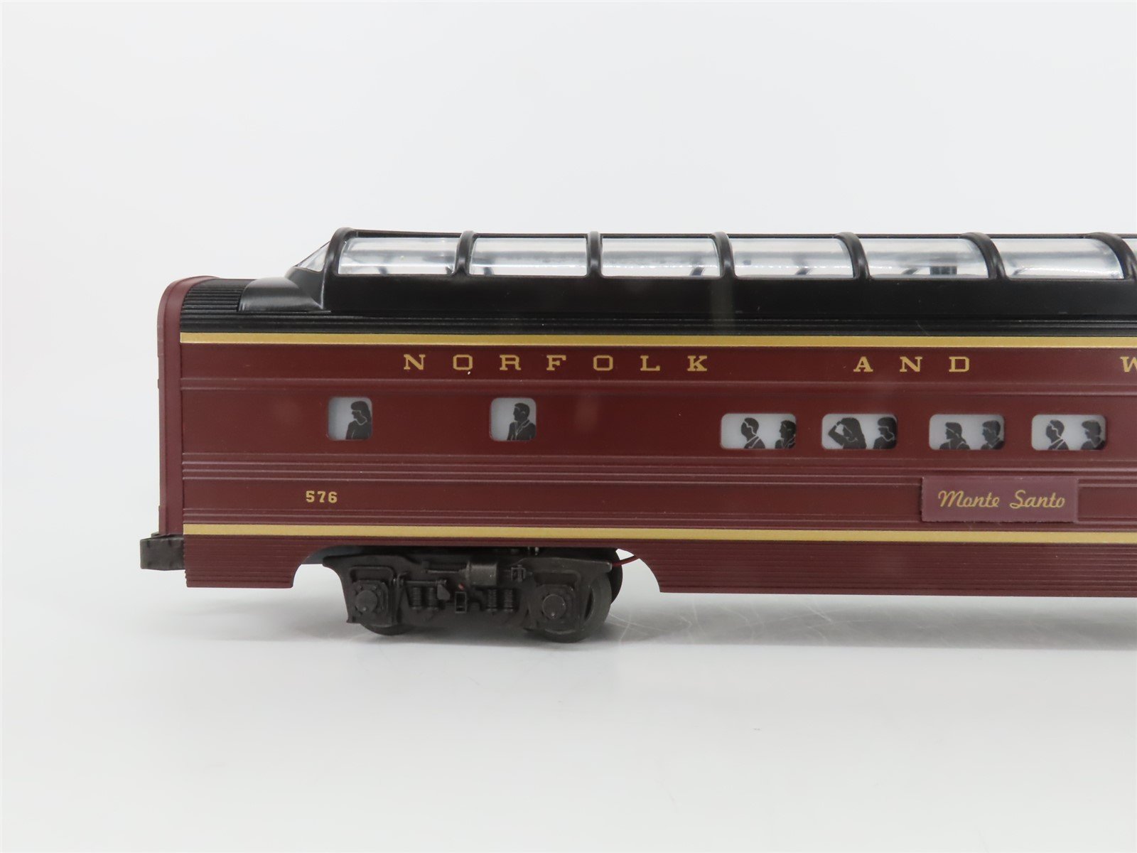 O Gauge 3-Rail Lionel 6-19108 N&W Norfolk & Western Full Vista Dome Passenger