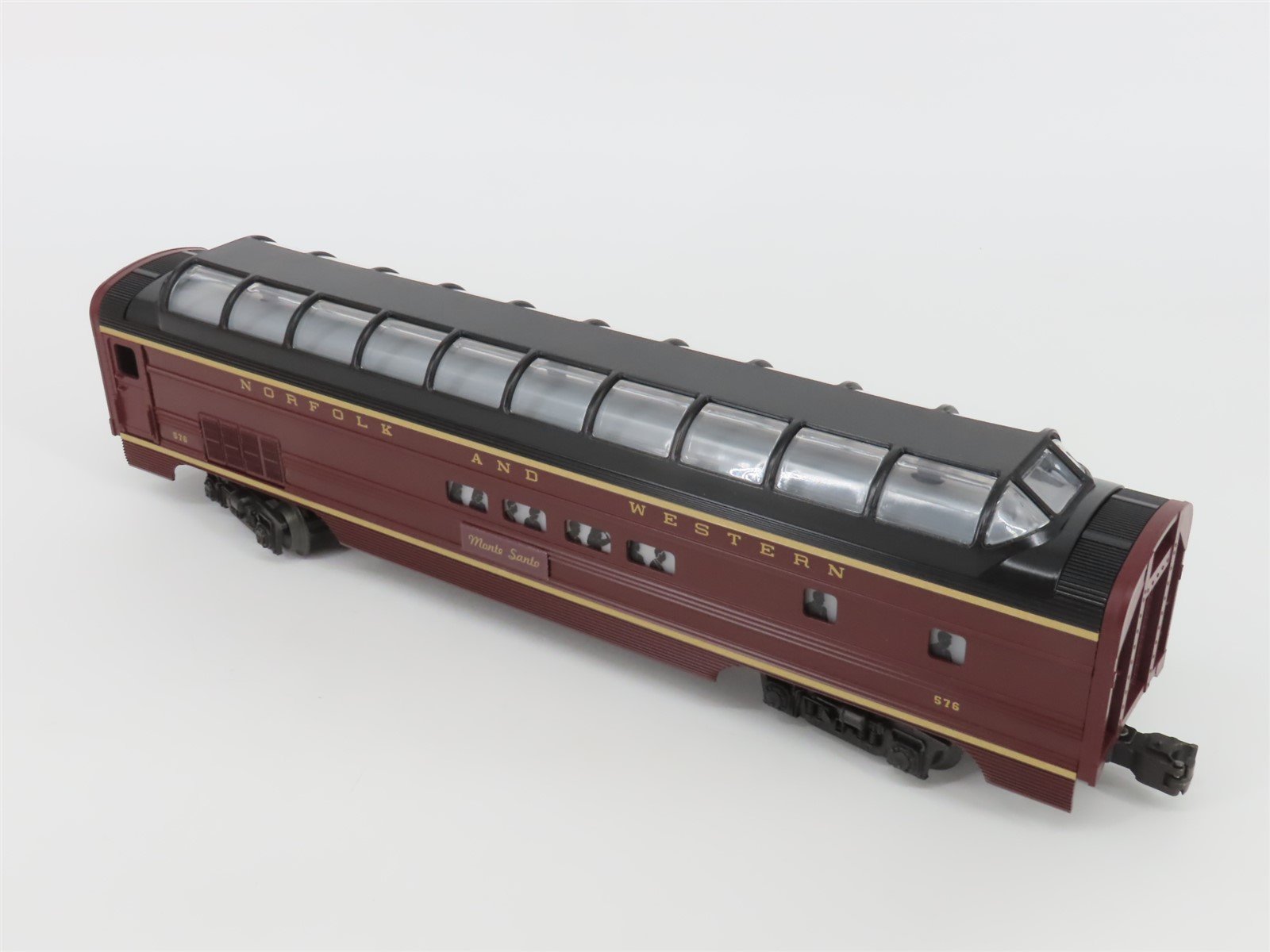 O Gauge 3-Rail Lionel 6-19108 N&W Norfolk & Western Full Vista Dome Passenger
