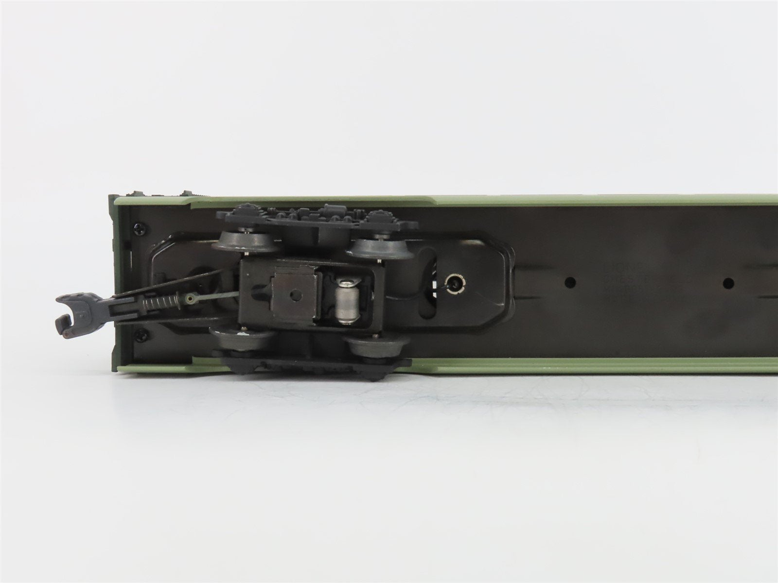 O Gauge 3-Rail Lionel 6-19167 NP Northern Pacific Vista Dome Coach Passenger