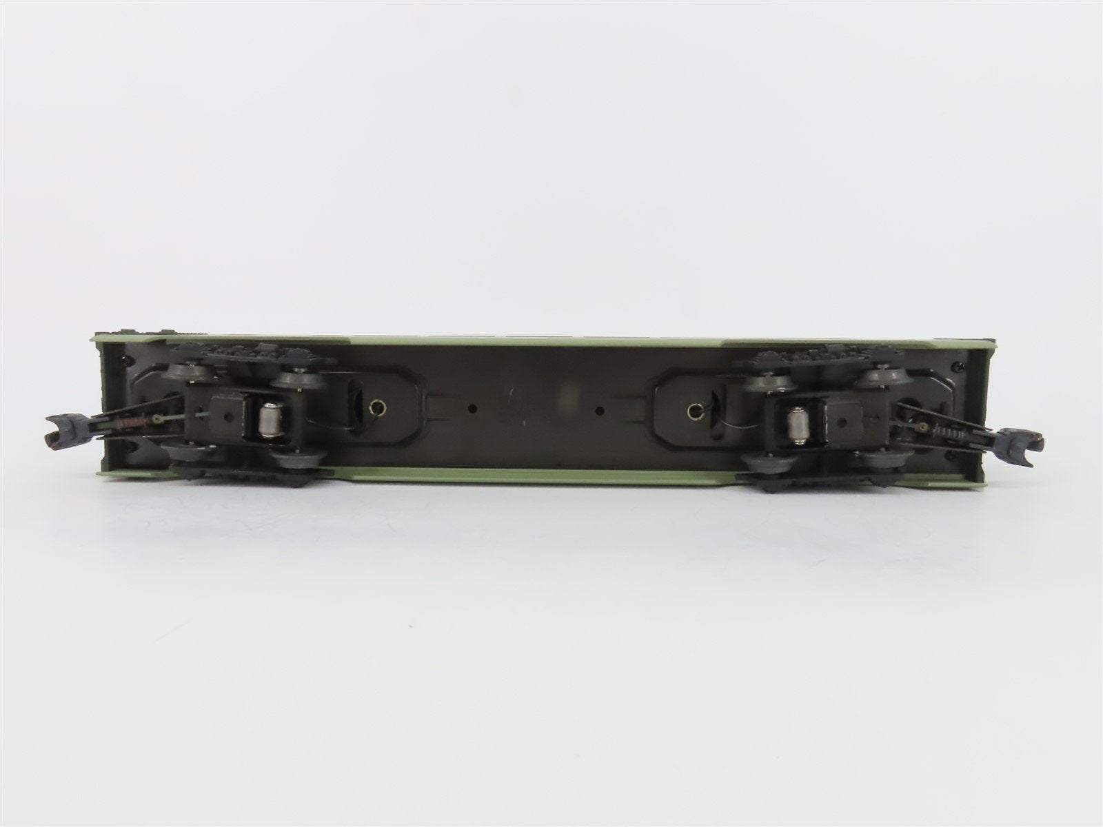 O Gauge 3-Rail Lionel 6-19170 NP Northern Pacific Vista Dome Coach Passenger