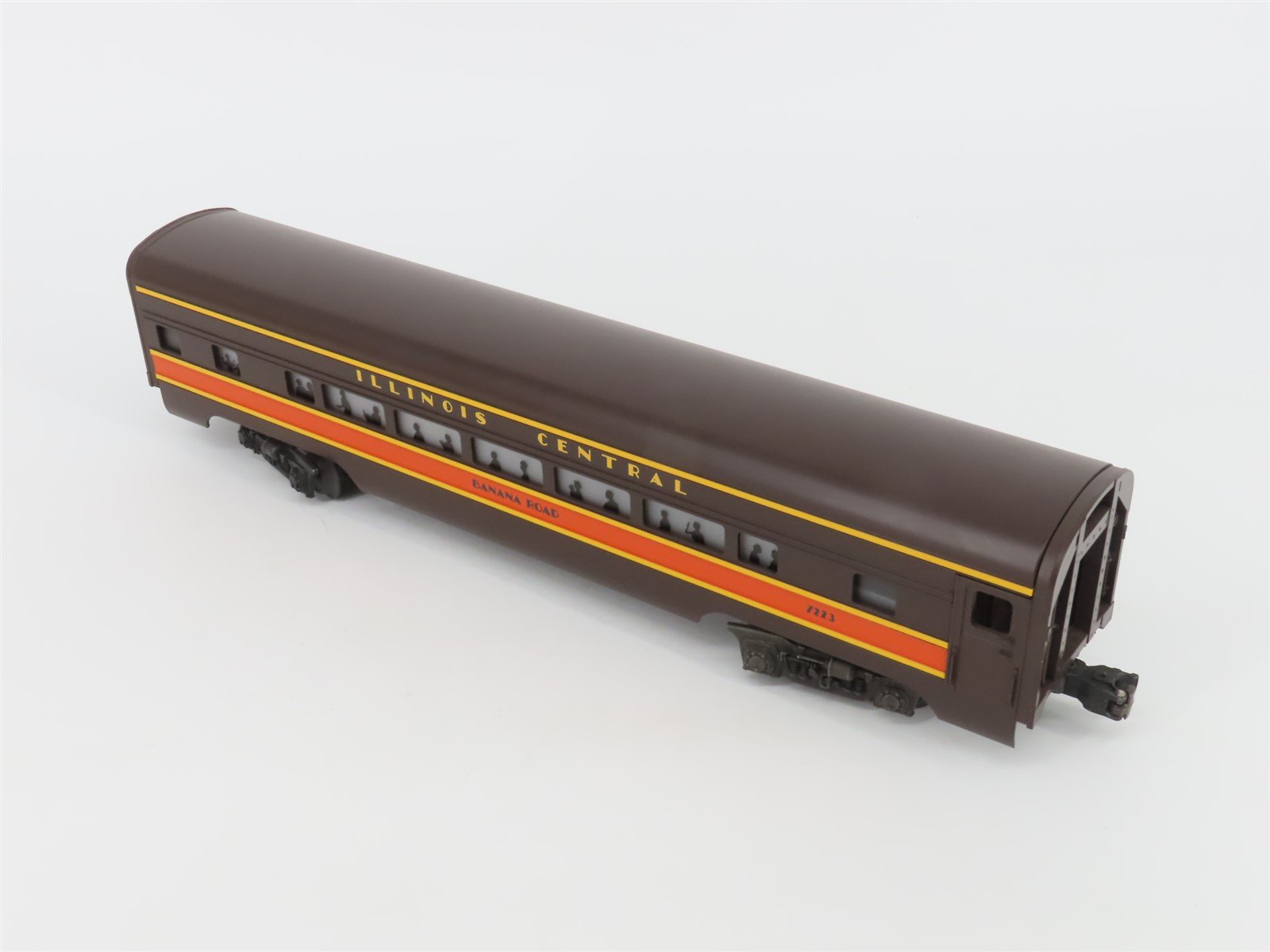 O Gauge 3-Rail Lionel 6-7223 IC Illinois Central Banana Rd Coach Passenger #7223