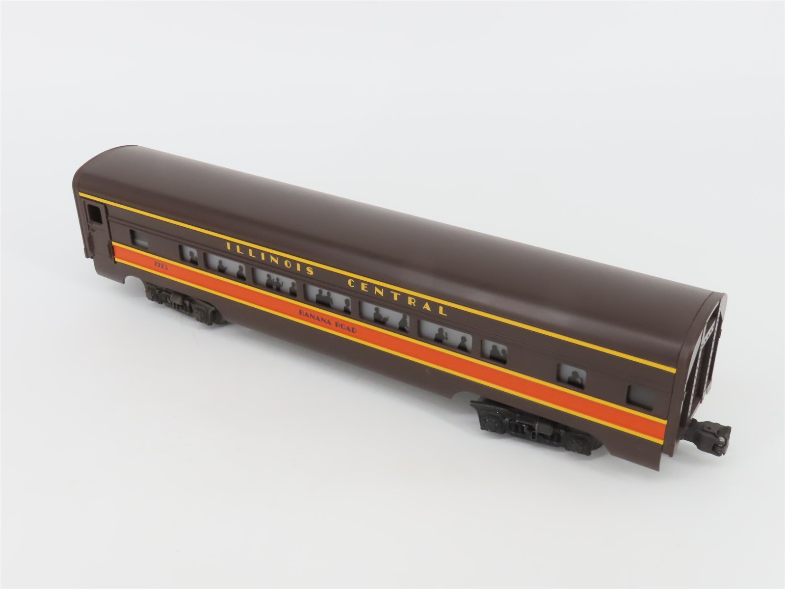 O Gauge 3-Rail Lionel 6-7223 IC Illinois Central Banana Rd Coach Passenger #7223