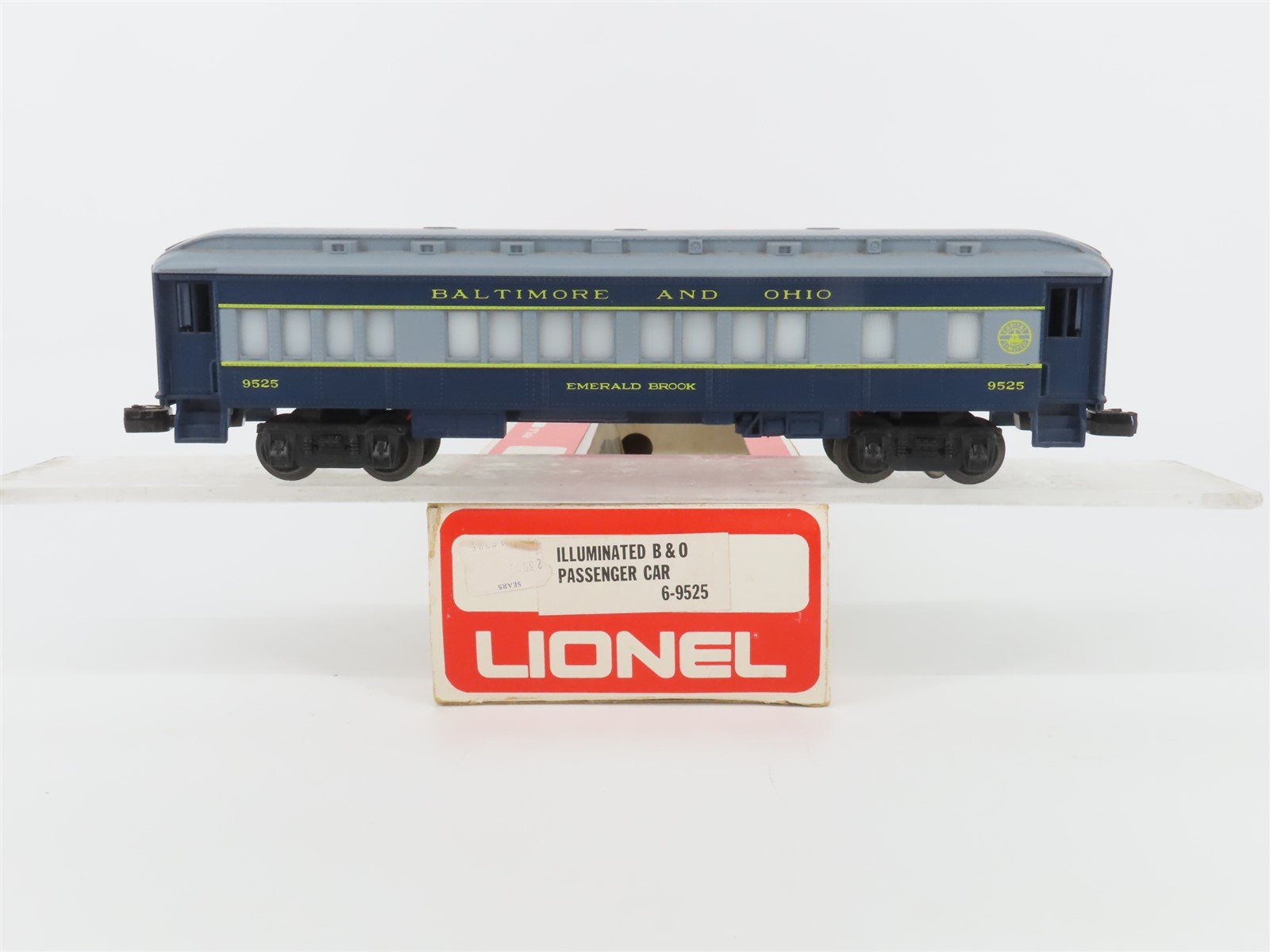 O Gauge 3-Rail Lionel 6-9525 B&O Emerald Brook Coach Passenger Car #9525