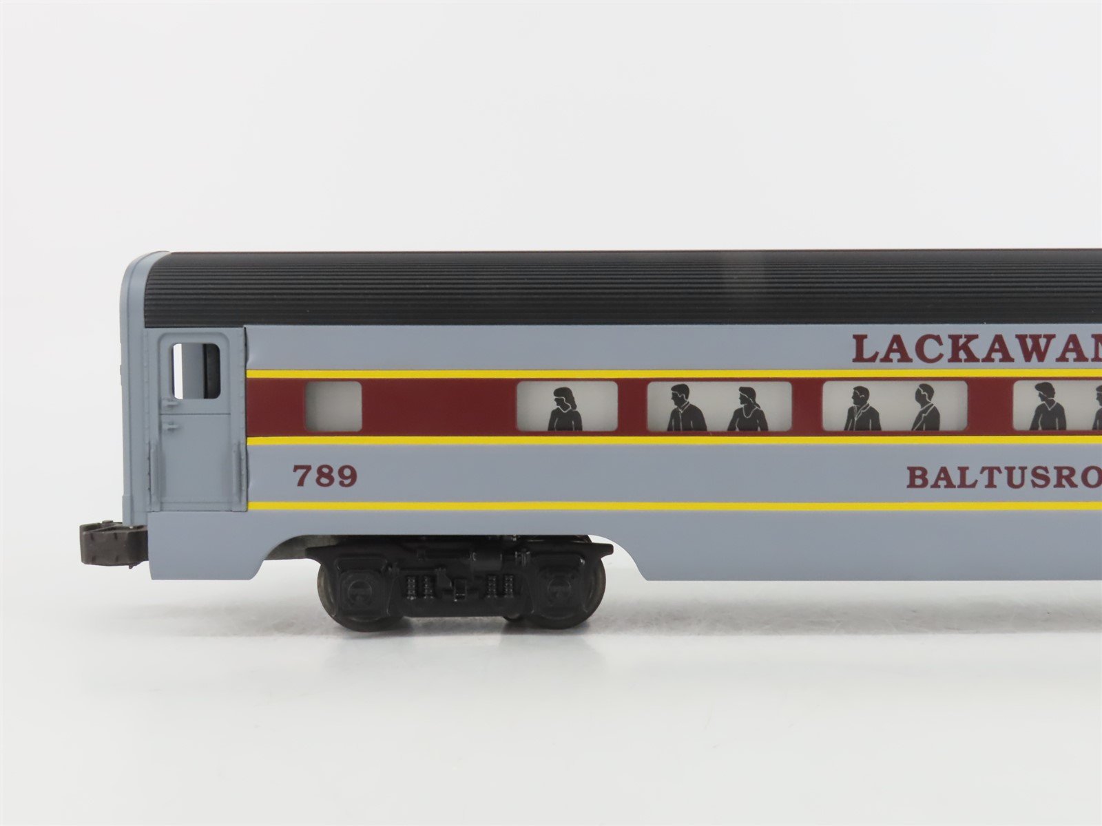 O Gauge 3-Rail Lionel 6-19134 EL Lackawanna Baltusrol Club Observation Passenger