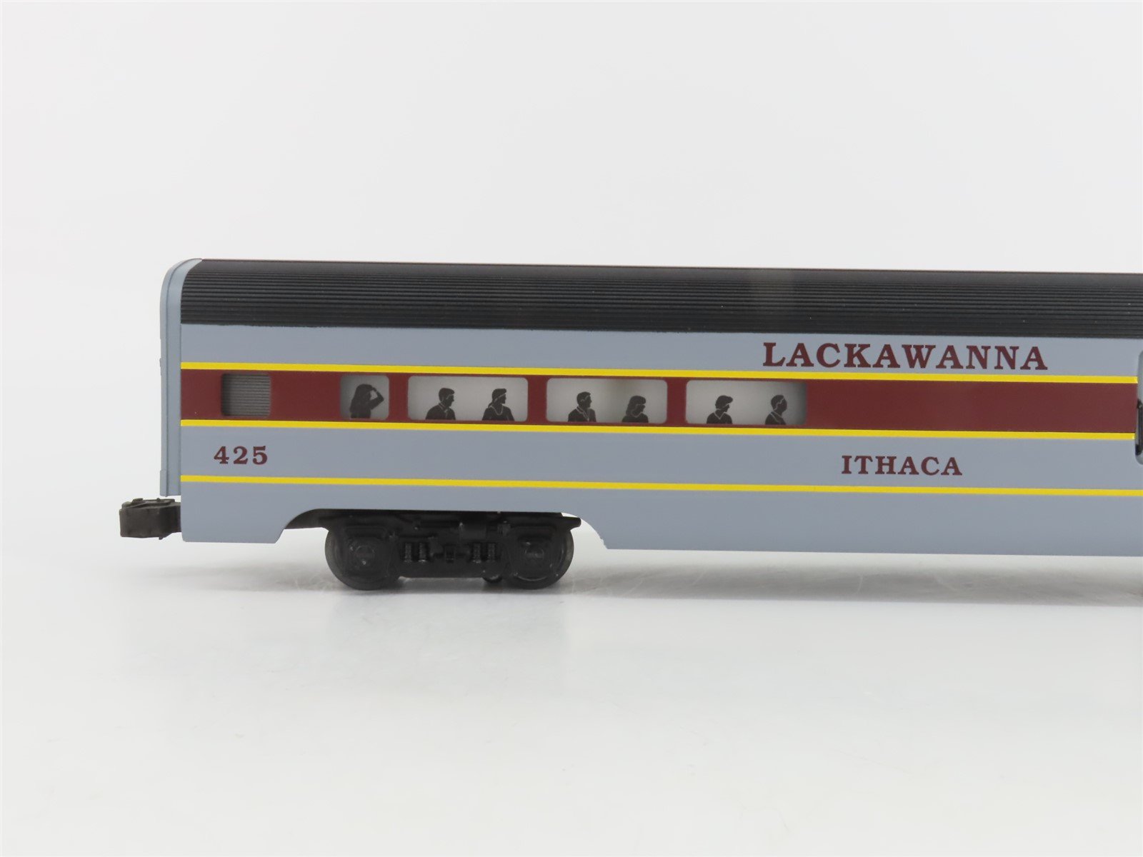 O Gauge 3-Rail Lionel 6-19135 EL Lackawanna Ithaca Combo Passenger Car #425