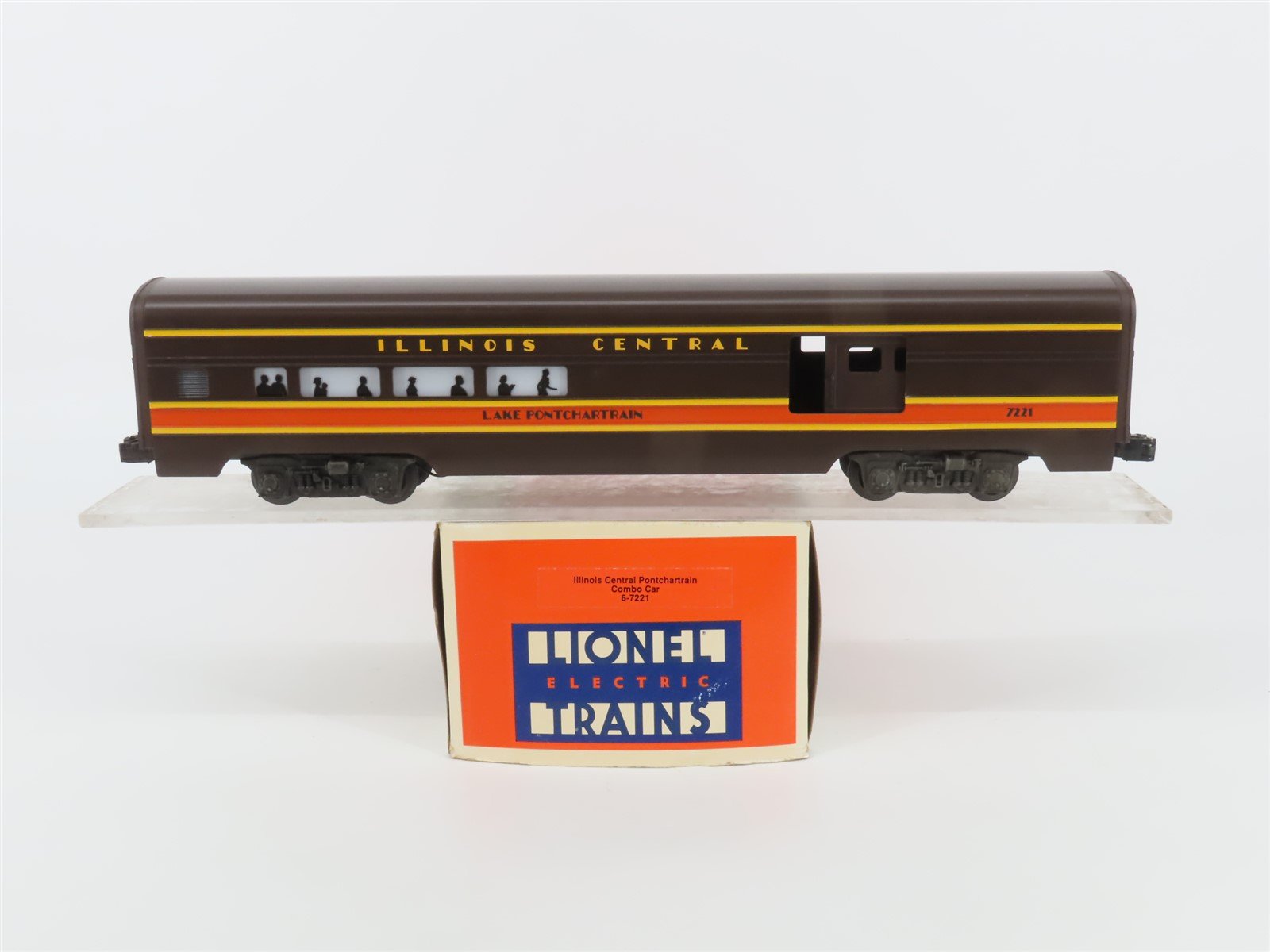 O Gauge 3-Rail Lionel 6-7221 IC Lake Pontchartrain Combo Passenger Car #7221
