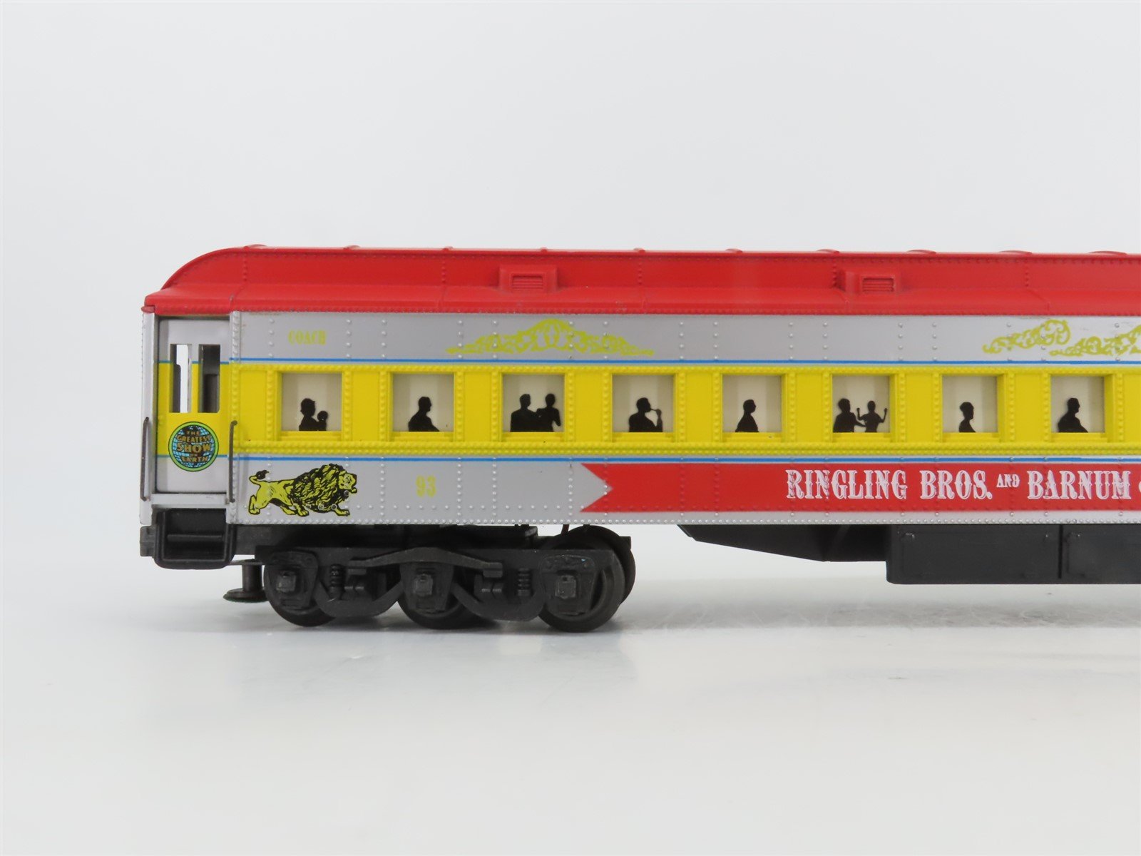 O Gauge 3-Rail K-Line K83-0093 Ringling Bros B&B Combined Shows Coach Passenger