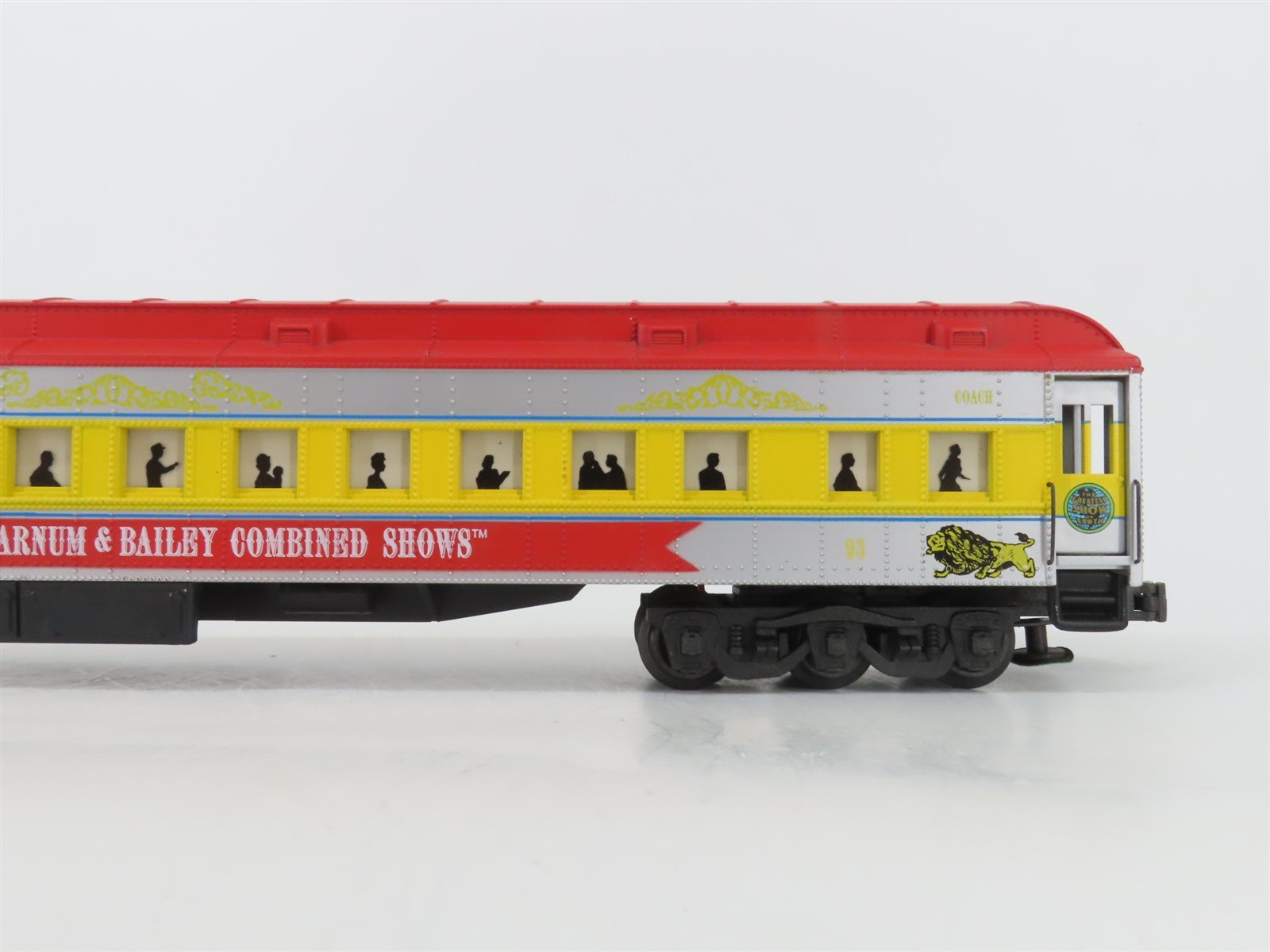 O Gauge 3-Rail K-Line K83-0093 Ringling Bros B&B Combined Shows Coach Passenger
