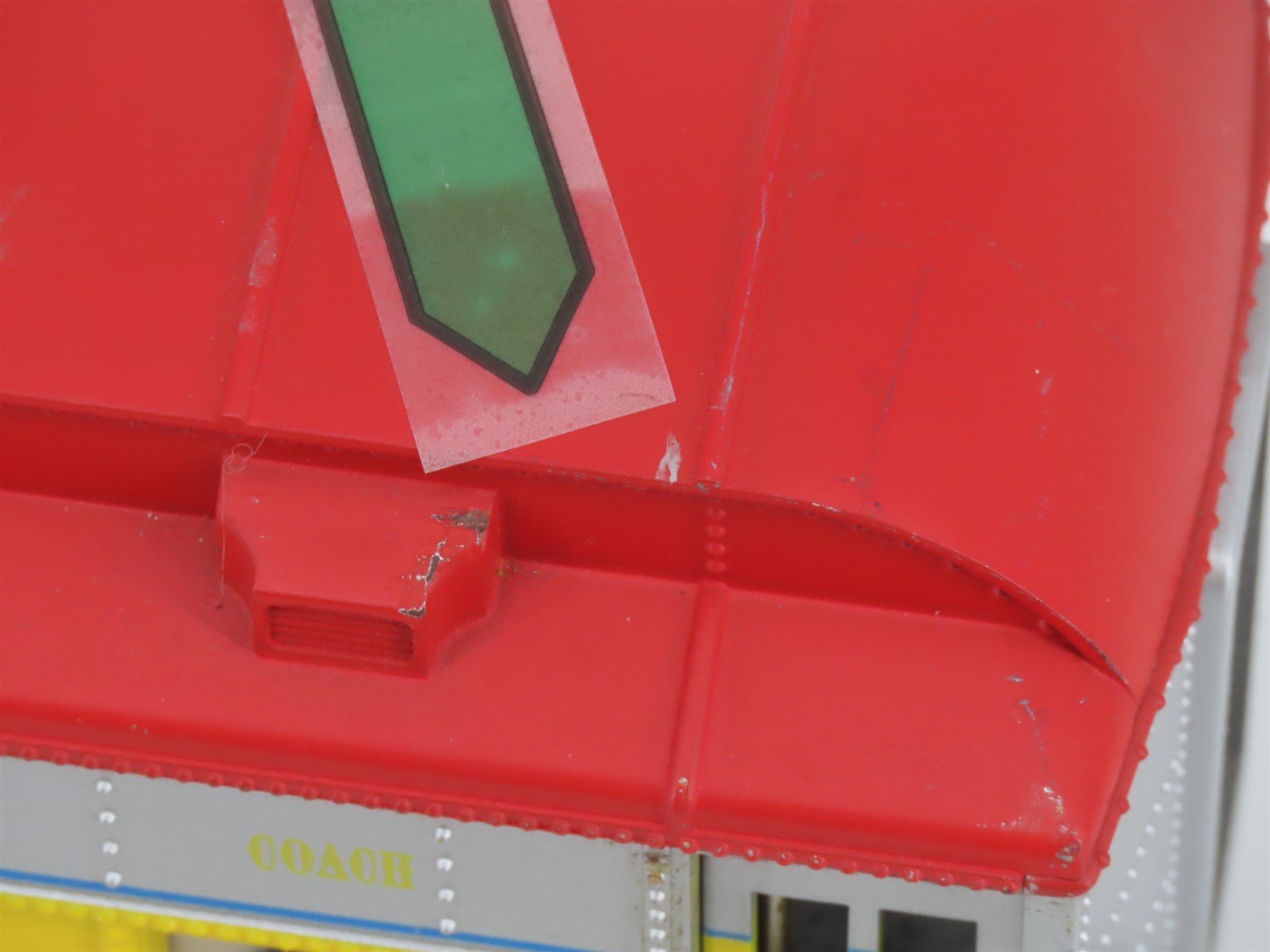 O Gauge 3-Rail K-Line K83-0093 Ringling Bros B&B Combined Shows Coach Passenger