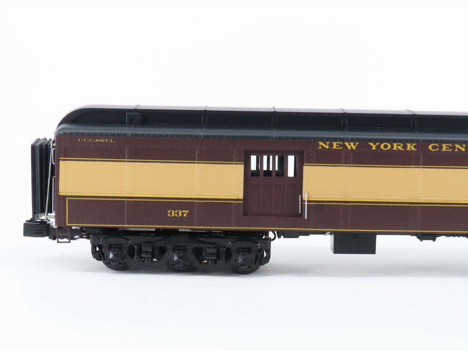O Gauge 3-Rail MTH 20-44005 CCC&STL NYC 70' Madison Passenger 2-Car Set