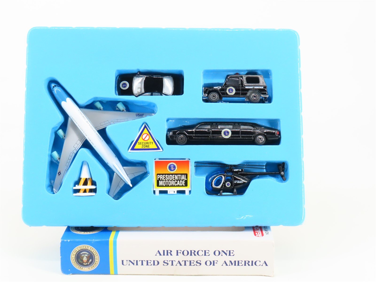 RealToy RT 5731 Air Force One Airplane, Helicopter, & Vehicles Play Set