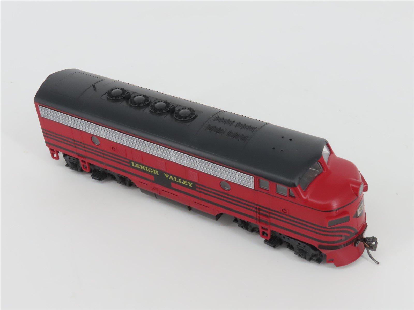 HO Scale Stewart/KATO 8410 LV Lehigh Valley EMD F3A Ph. IV Diesel No#