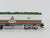 HO Scale Walthers Trainline 931-315 Tri-Rail EMD F40PH Diesel Locomotive #811