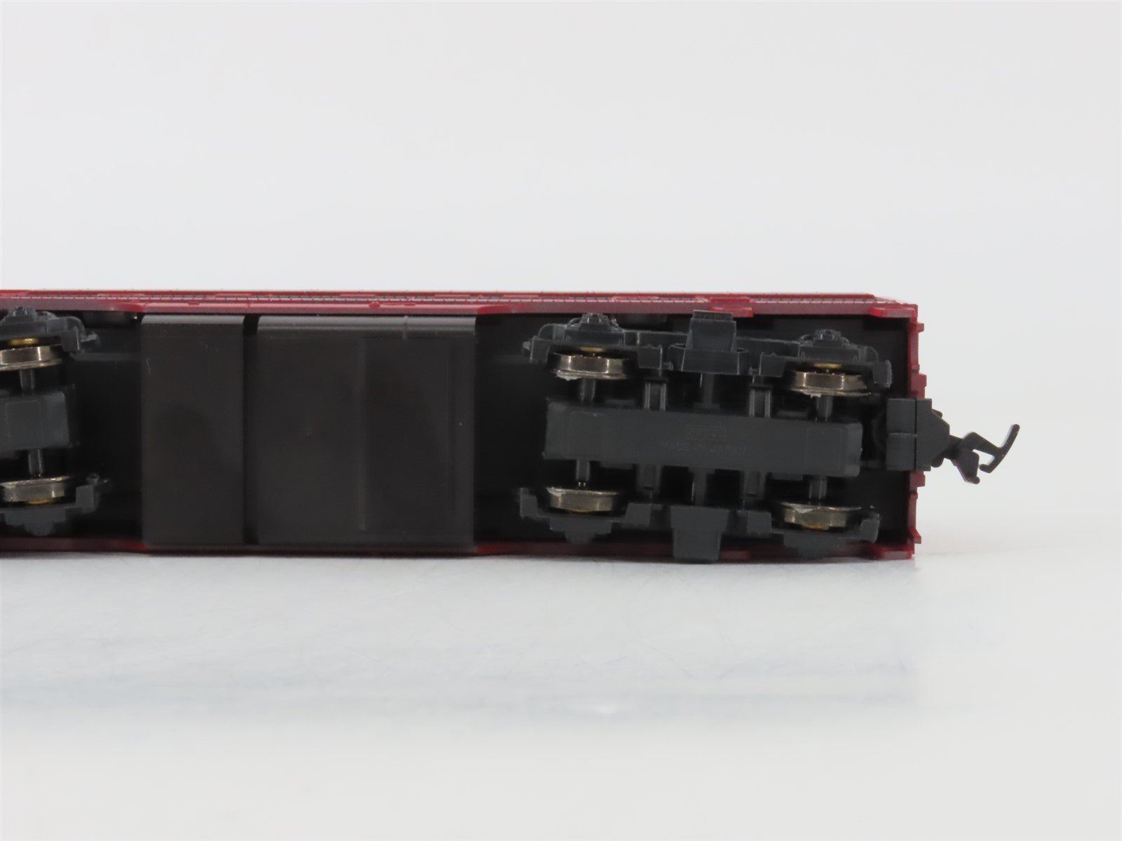 HO Scale Stewart/KATO 8410 LV Lehigh Valley EMD F3A Ph. IV Diesel Locomotive No#