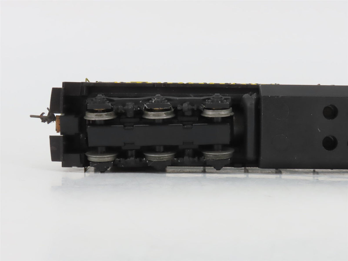 HO Scale Athearn NYSW Susquehanna GE U30C Diesel Locomotive #4002 - Custom