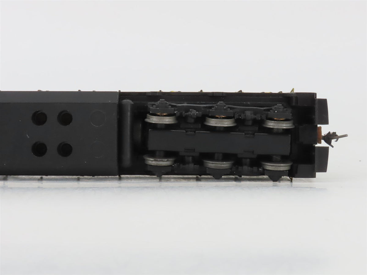HO Scale Athearn NYSW Susquehanna GE U30C Diesel Locomotive #4002 - Custom