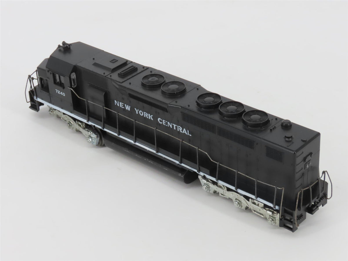 HO Scale Athearn 4104 NYC New York Central SDP40 Diesel Locomotive #7240