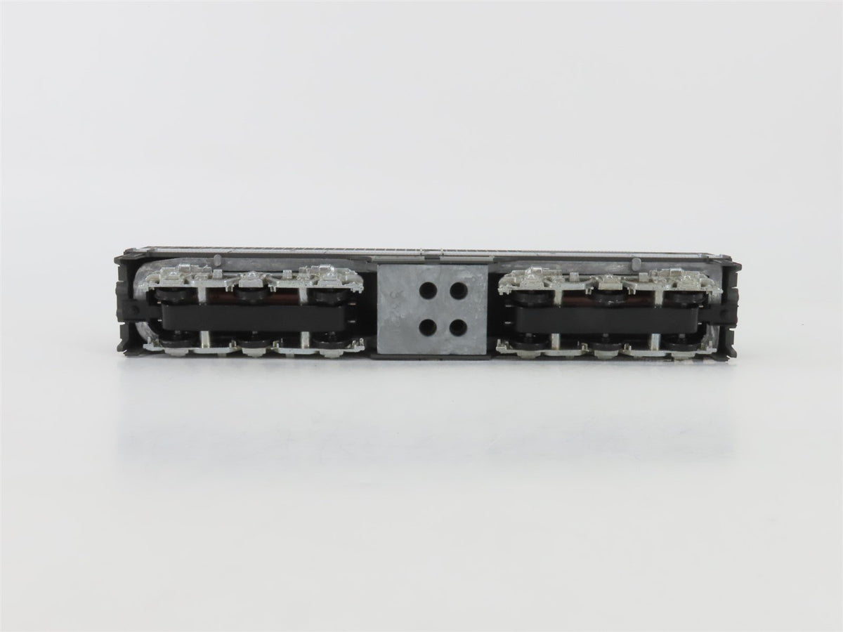 HO Scale Athearn 3363 NYC New York Central ALCO PB1 Diesel #4303 - Unpowered