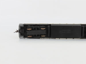 HO Scale Walthers Trainline CSX Transportation GE Dash 8-40B Diesel #5946