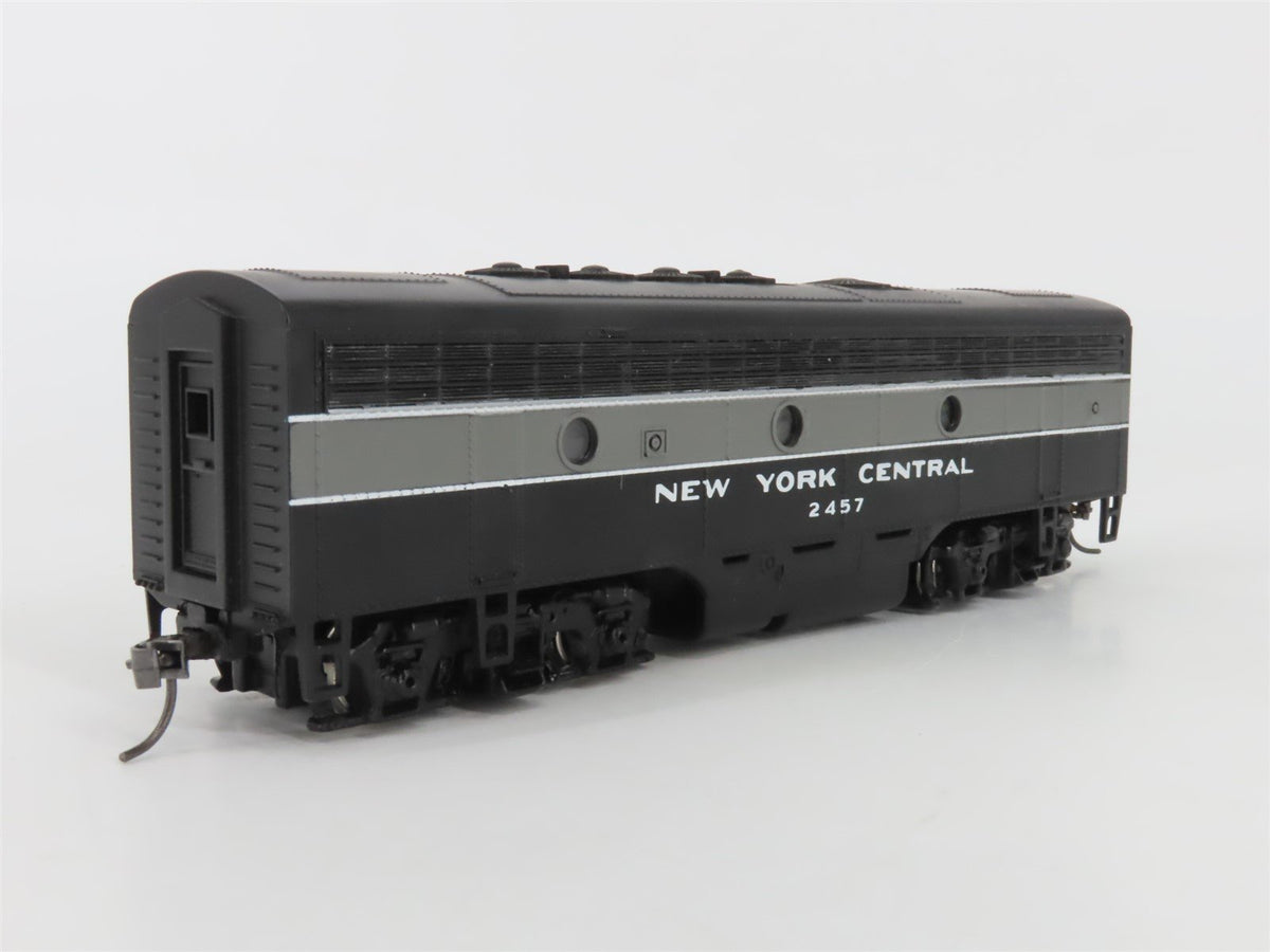 HO Scale Bachmann Plus 31222 NYC New York Central EMD F7B Diesel #2457