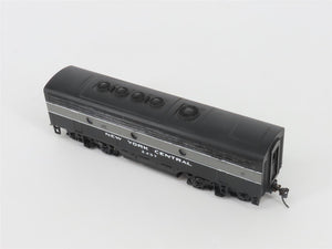 HO Scale Bachmann Plus 31222 NYC New York Central EMD F7B Diesel #2457
