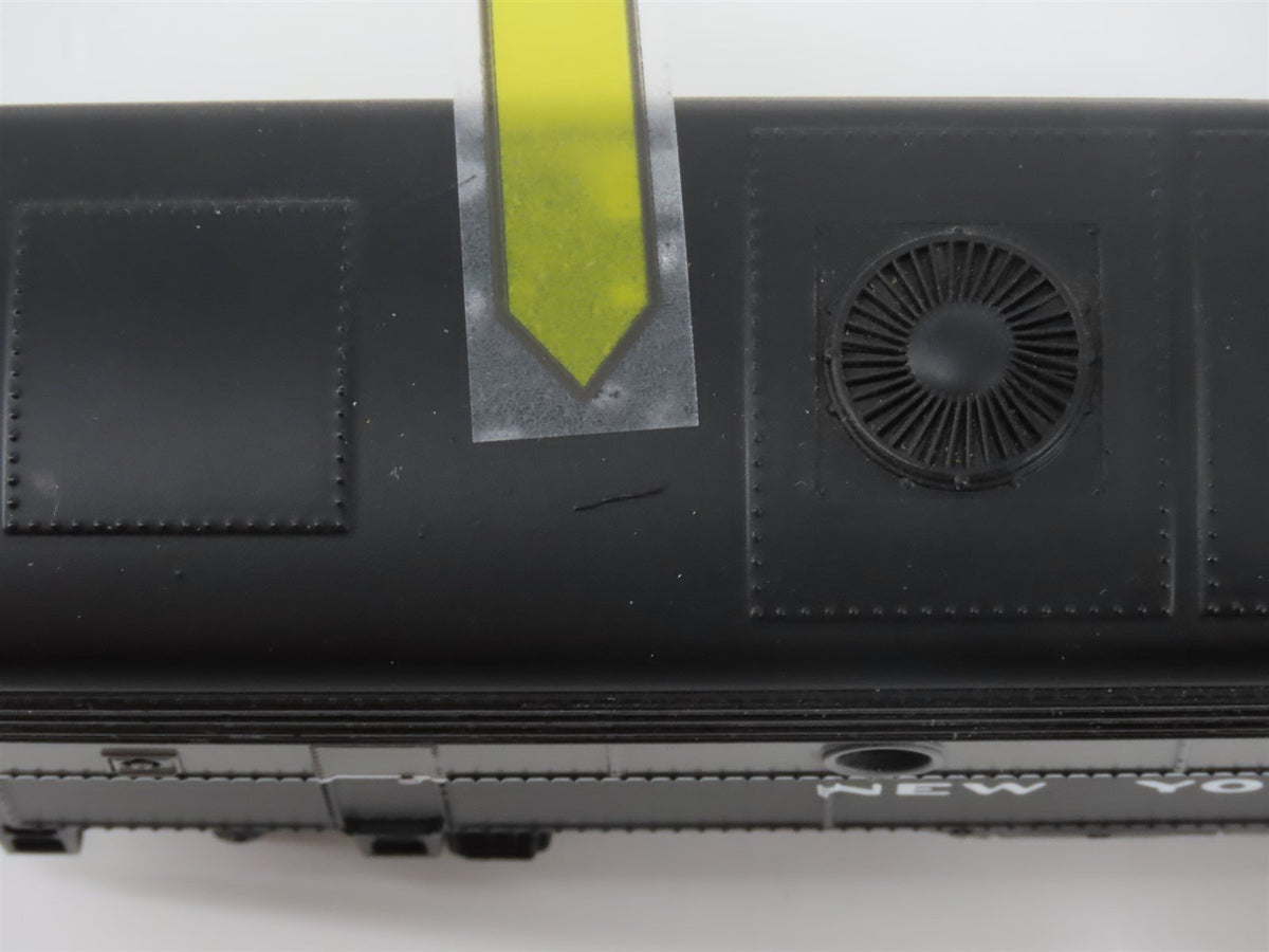 HO Scale Bachmann Plus 31222 NYC New York Central EMD F7B Diesel #2457