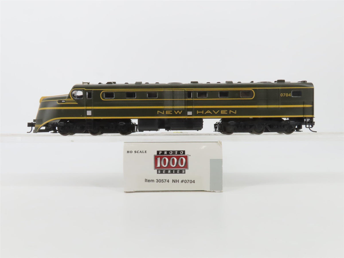 HO Scale Proto 1000 30574 NH New Haven ALCO DL-109 Diesel Locomotive #0704