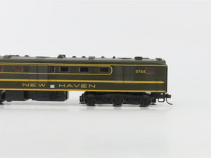 HO Scale Proto 1000 30574 NH New Haven ALCO DL-109 Diesel Locomotive #0704