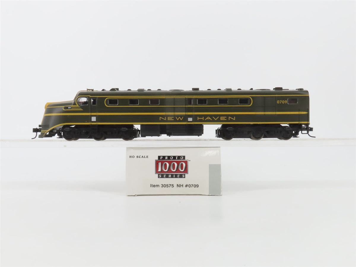 HO Scale Proto 1000 30575 NH New Haven ALCO DL-109 Diesel Locomotive #0709