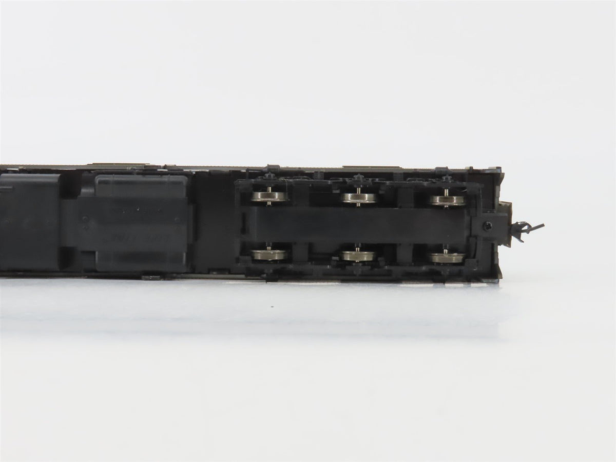 HO Scale Proto 1000 30575 NH New Haven ALCO DL-109 Diesel Locomotive #0709