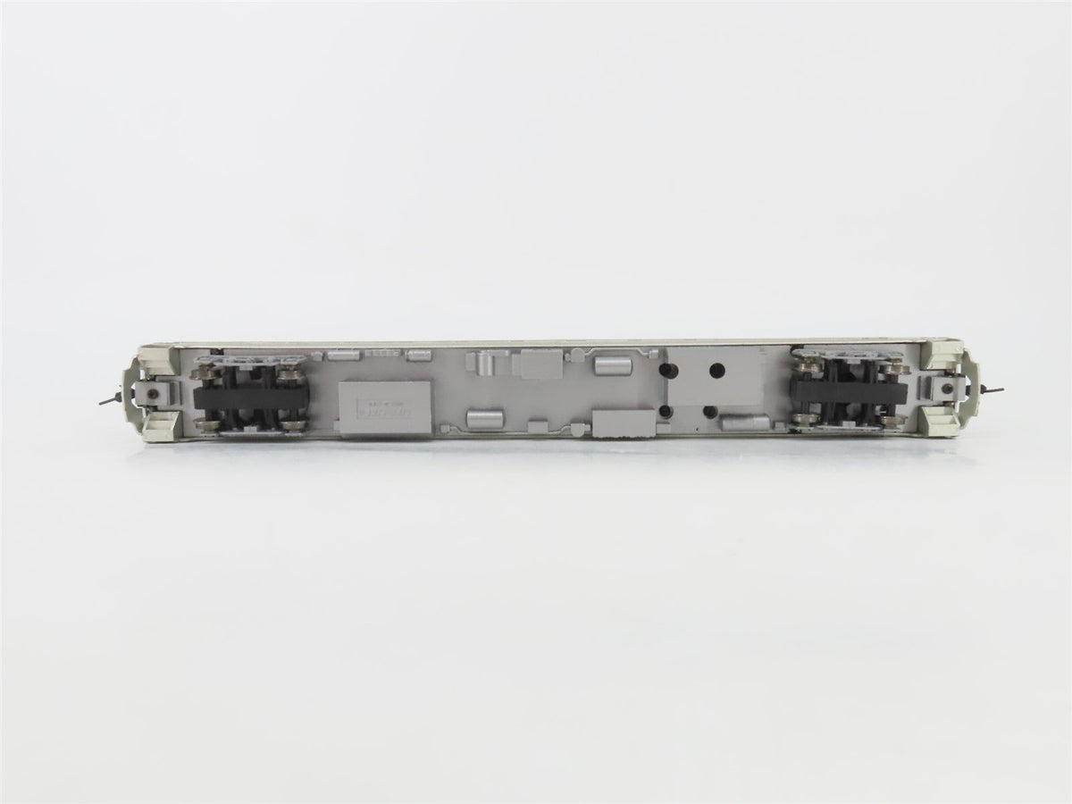 HO Scale Proto 1000 23975 B&amp;M Boston &amp; Maine Budd RDC-2 Rail Diesel Car #6211