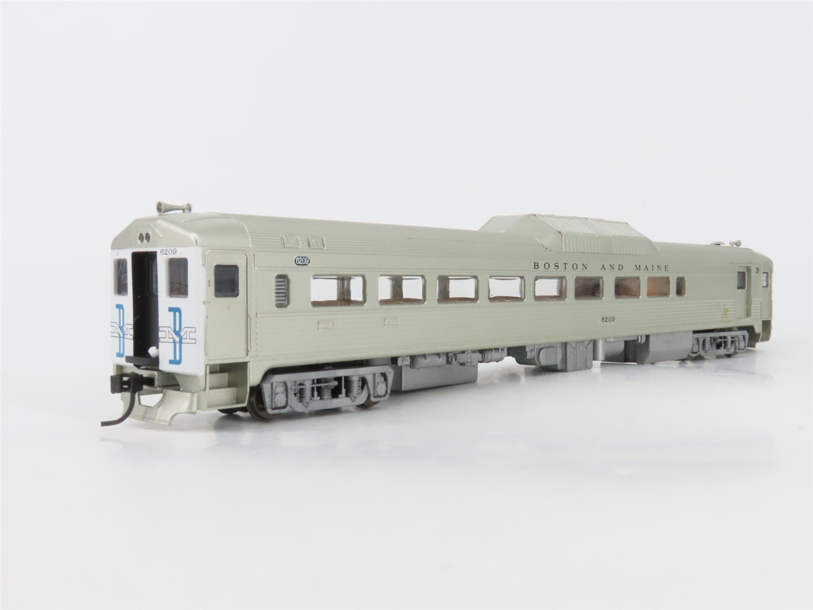 HO Scale Proto 1000 23974 B&M Boston & Maine Budd RDC-2 Rail Diesel Car #6209
