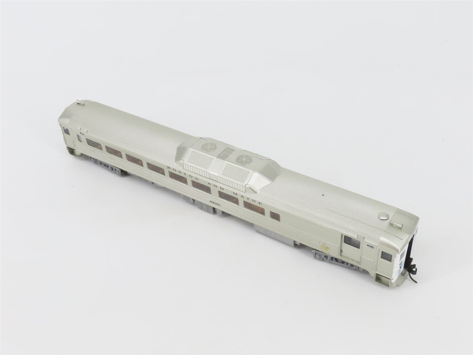 HO Scale Proto 1000 23974 B&M Boston & Maine Budd RDC-2 Rail Diesel Car #6209