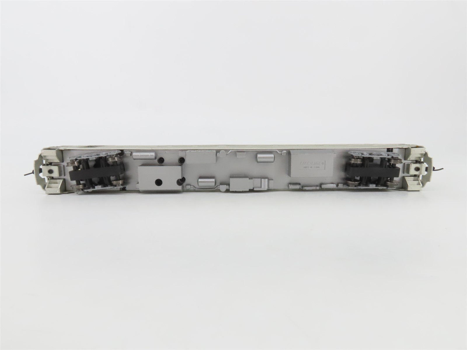 HO Scale Proto 1000 23974 B&M Boston & Maine Budd RDC-2 Rail Diesel Car #6209