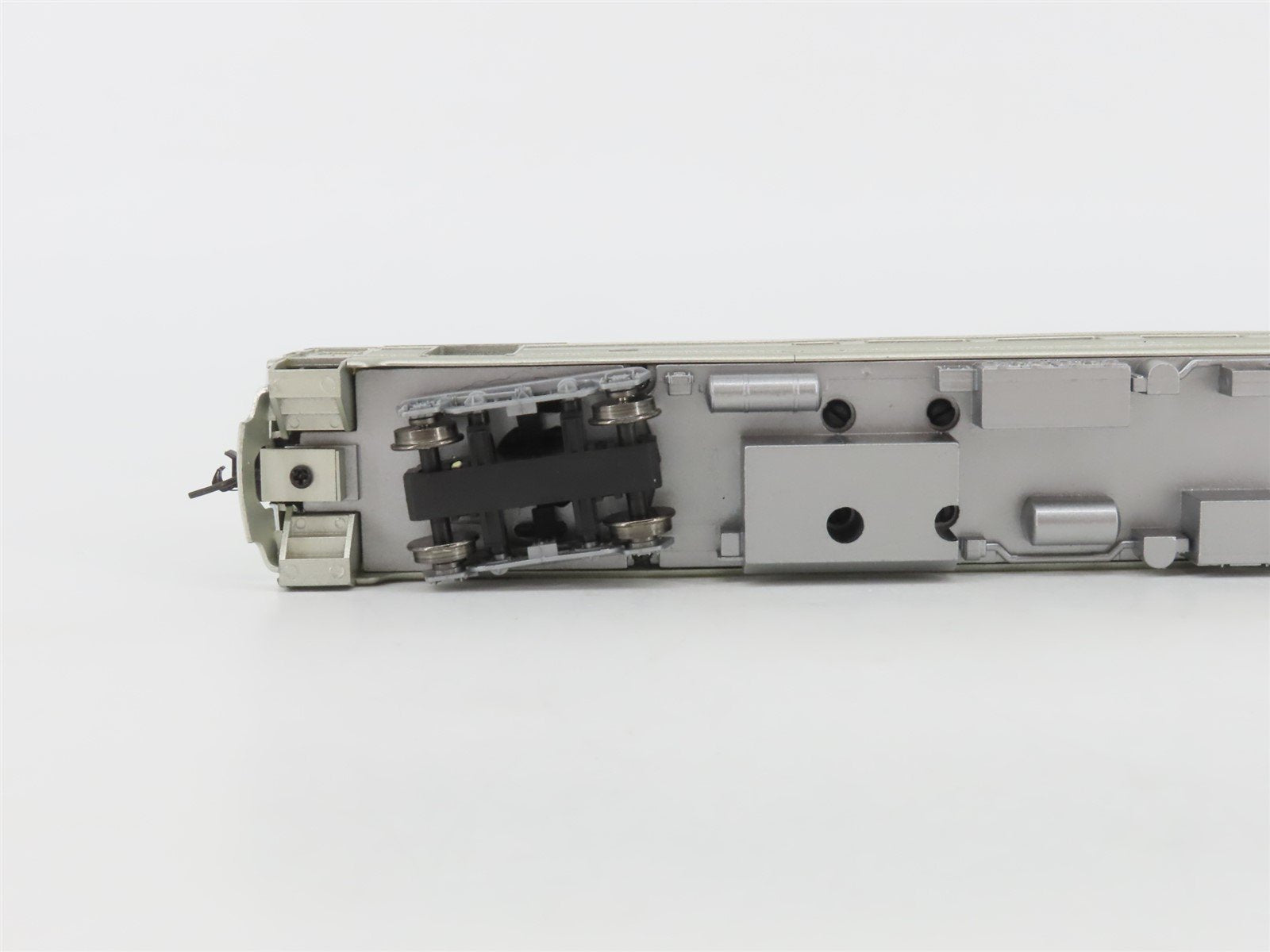 HO Scale Proto 1000 23974 B&M Boston & Maine Budd RDC-2 Rail Diesel Car #6209