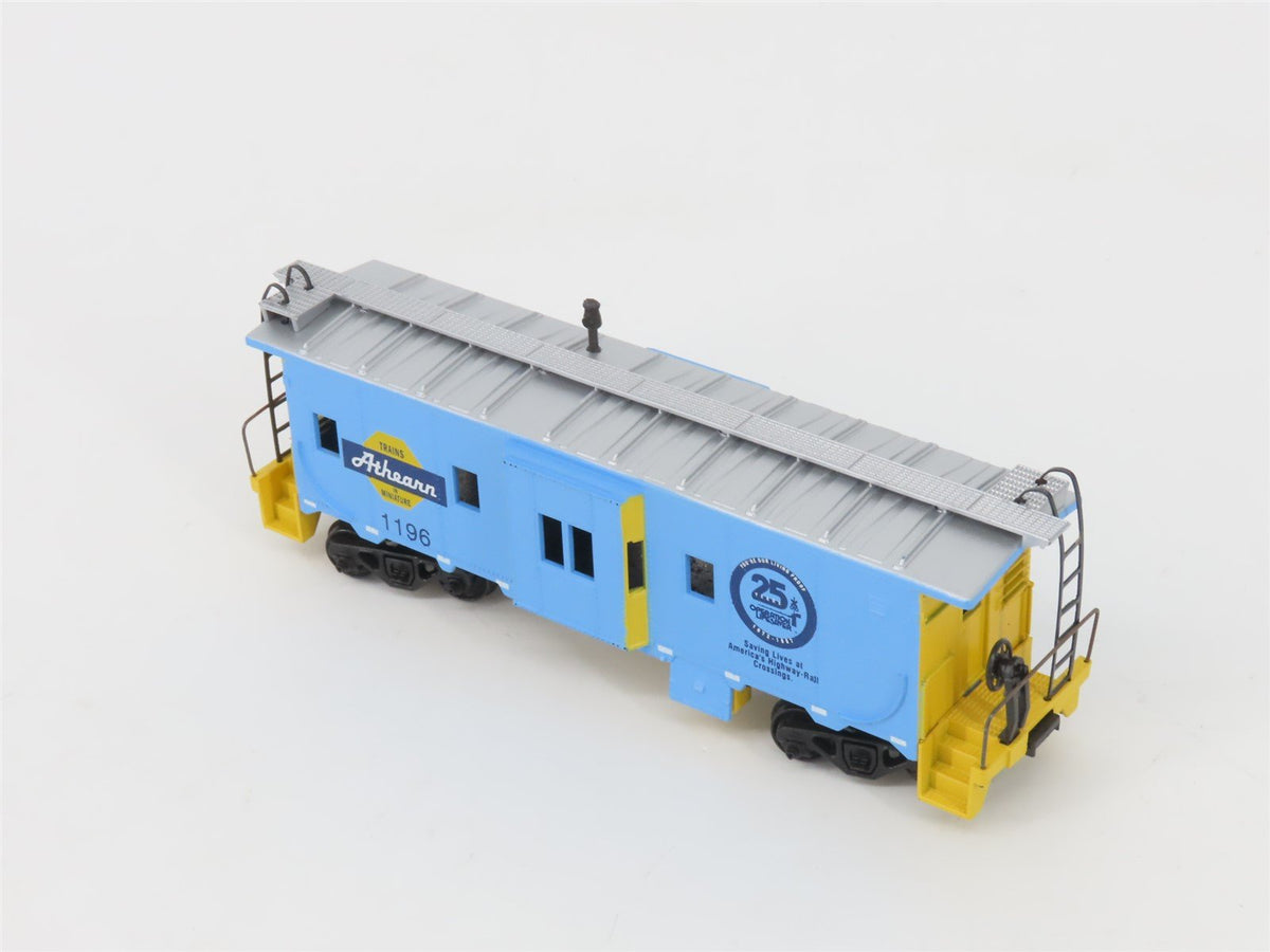 HO Scale Athearn SE 2212 &quot;Athearn Special&quot; GP38-2 Diesel &amp; Bay Window Caboose