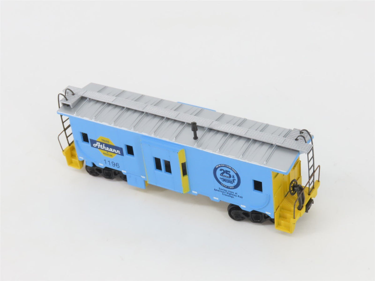 HO Scale Athearn SE 2212 &quot;Athearn Special&quot; GP38-2 Diesel &amp; Bay Window Caboose