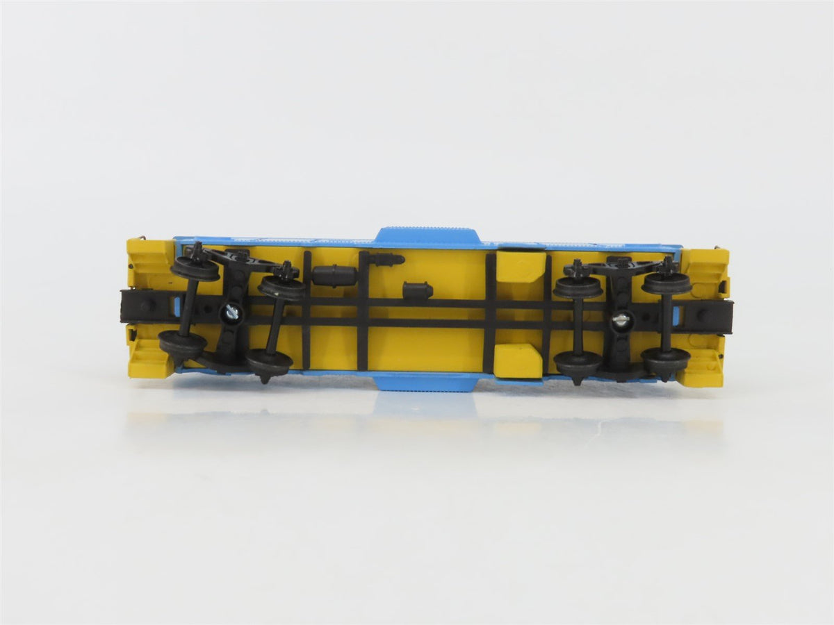 HO Scale Athearn SE 2212 &quot;Athearn Special&quot; GP38-2 Diesel &amp; Bay Window Caboose
