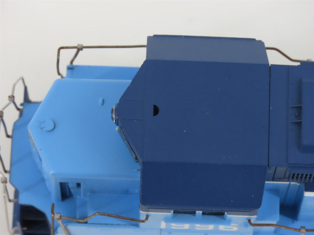 HO Scale Athearn SE 2212 &quot;Athearn Special&quot; GP38-2 Diesel &amp; Bay Window Caboose
