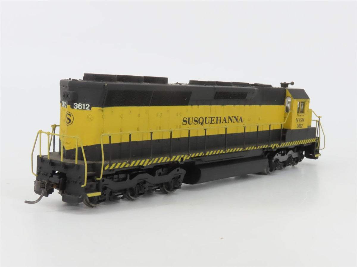 HO Scale Athearn NYSW Susquehanna EMD SD45 Diesel Locomotive #3612 - Custom