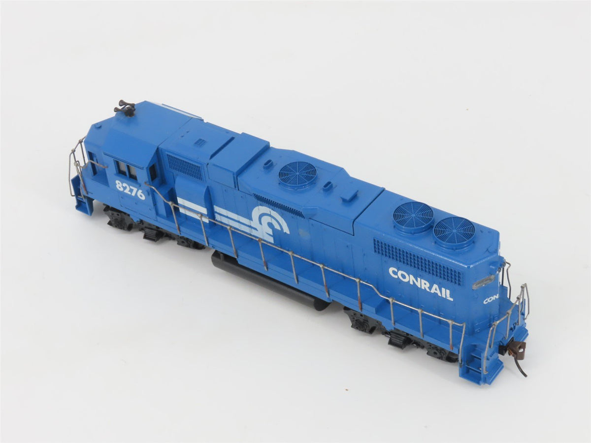 HO Scale Athearn CR Conrail EMD GP38 Diesel Locomotive #8276 - Unpowered
