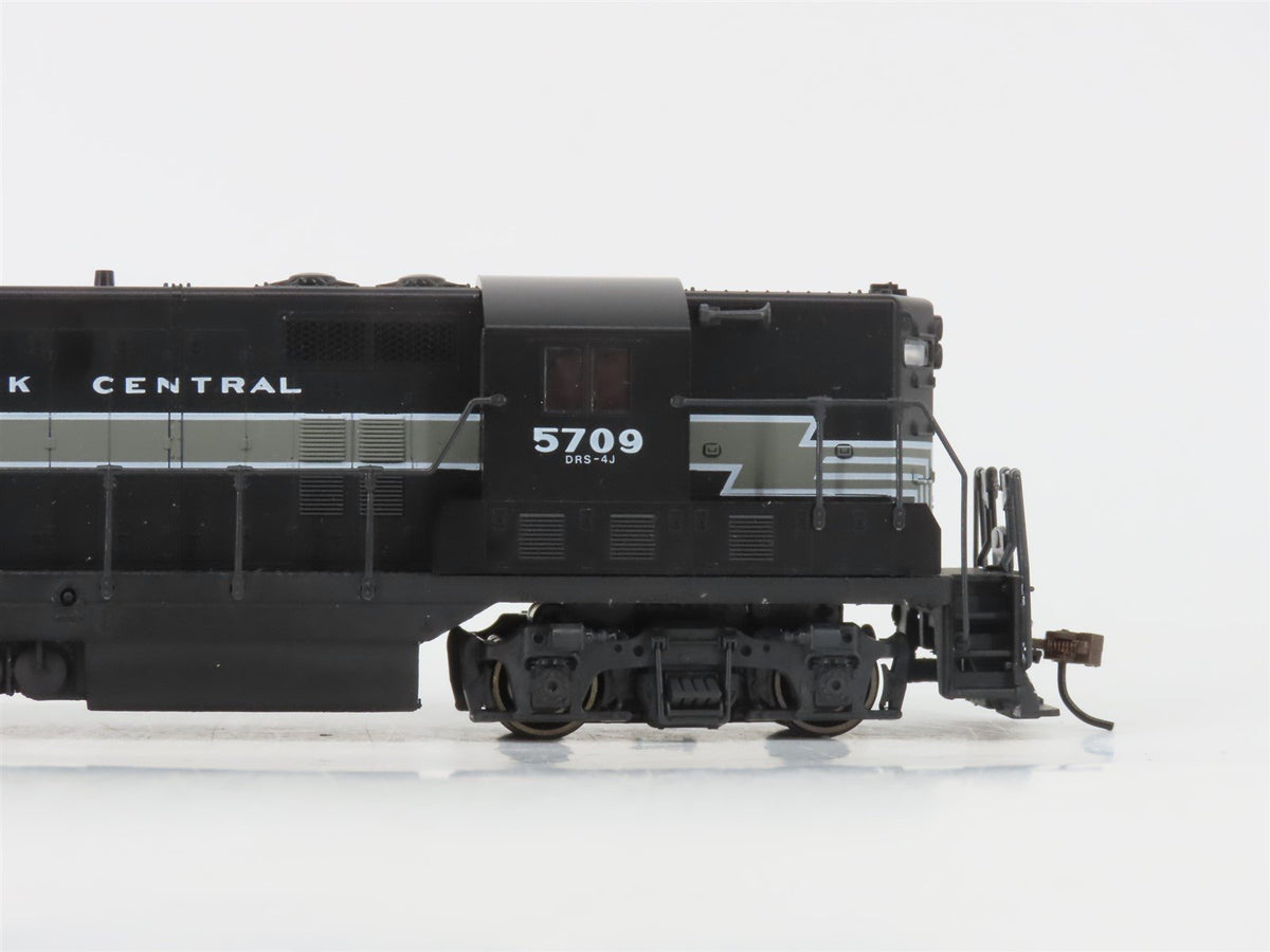 HO Scale Atlas/KATO 5709 NYC New York Central EMD GP7 Diesel Locomotive #5709