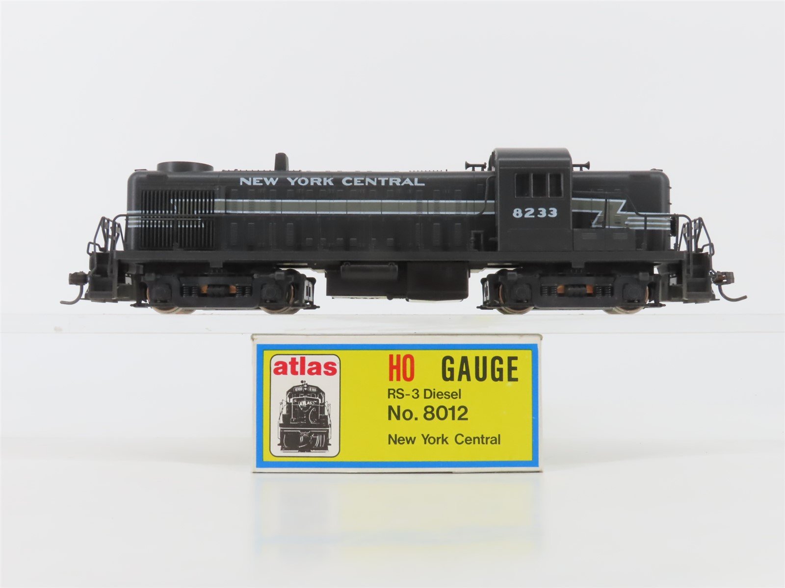 HO Scale Atlas/KATO 8012 NYC New York Central ALCO RS-3 Diesel #8233