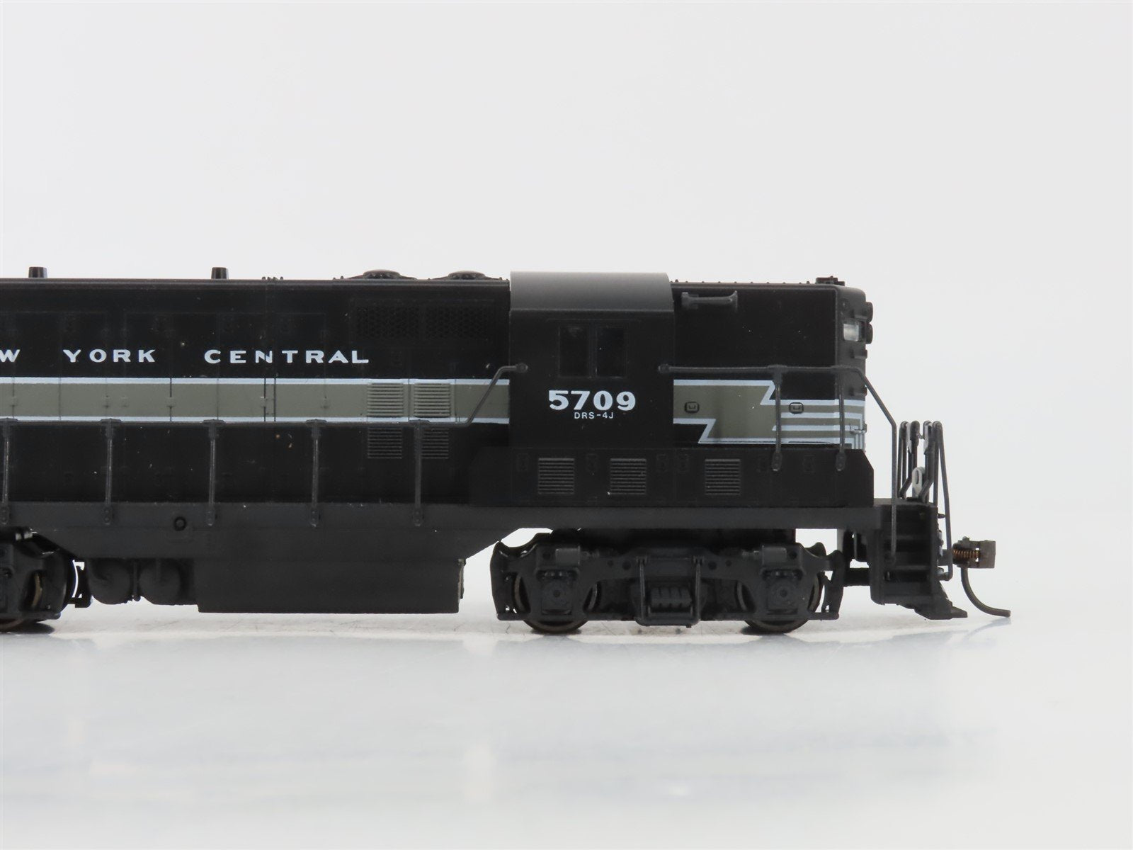 HO Scale Atlas/KATO 8242 NYC New York Central EMD GP7 Diesel #5709
