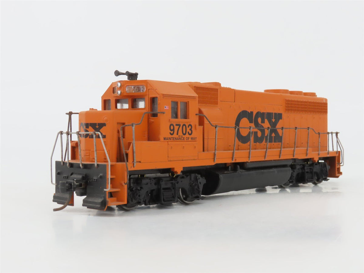 HO Scale Athearn CSX MoW Maintenance of Way EMD GP40-2 Diesel #9703