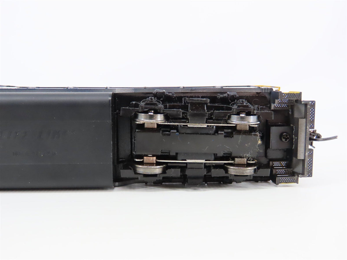 HO Scale Proto 2000 23244 B&amp;O Baltimore &amp; Ohio GP7 Diesel Locomotive #3400