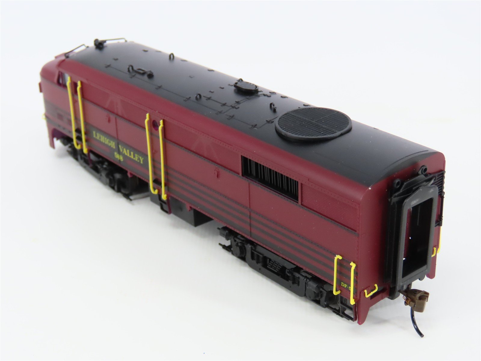 HO Scale Proto 2000 8365 LV Lehigh Valley FA2 Diesel Loco #588 BAD GEARS