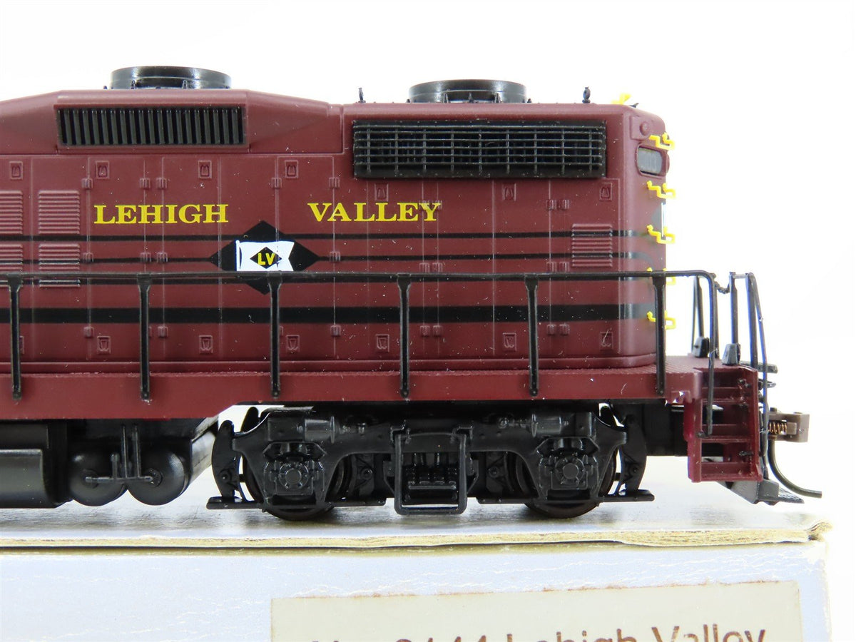 HO Scale Proto 2000 8144 LV Lehigh Valley GP18 Diesel Locomotive #303