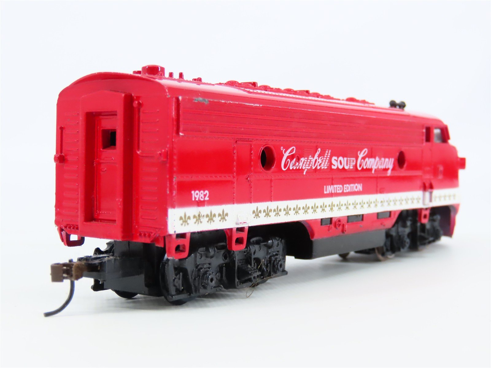 HO Scale Campbells Soup Company F7 A/B Diesel Locomotive Set